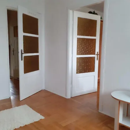 Bajkowy Apartamentowiec * Tychy