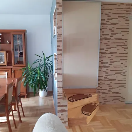 Bajkowy Apartamentowiec * Tychy